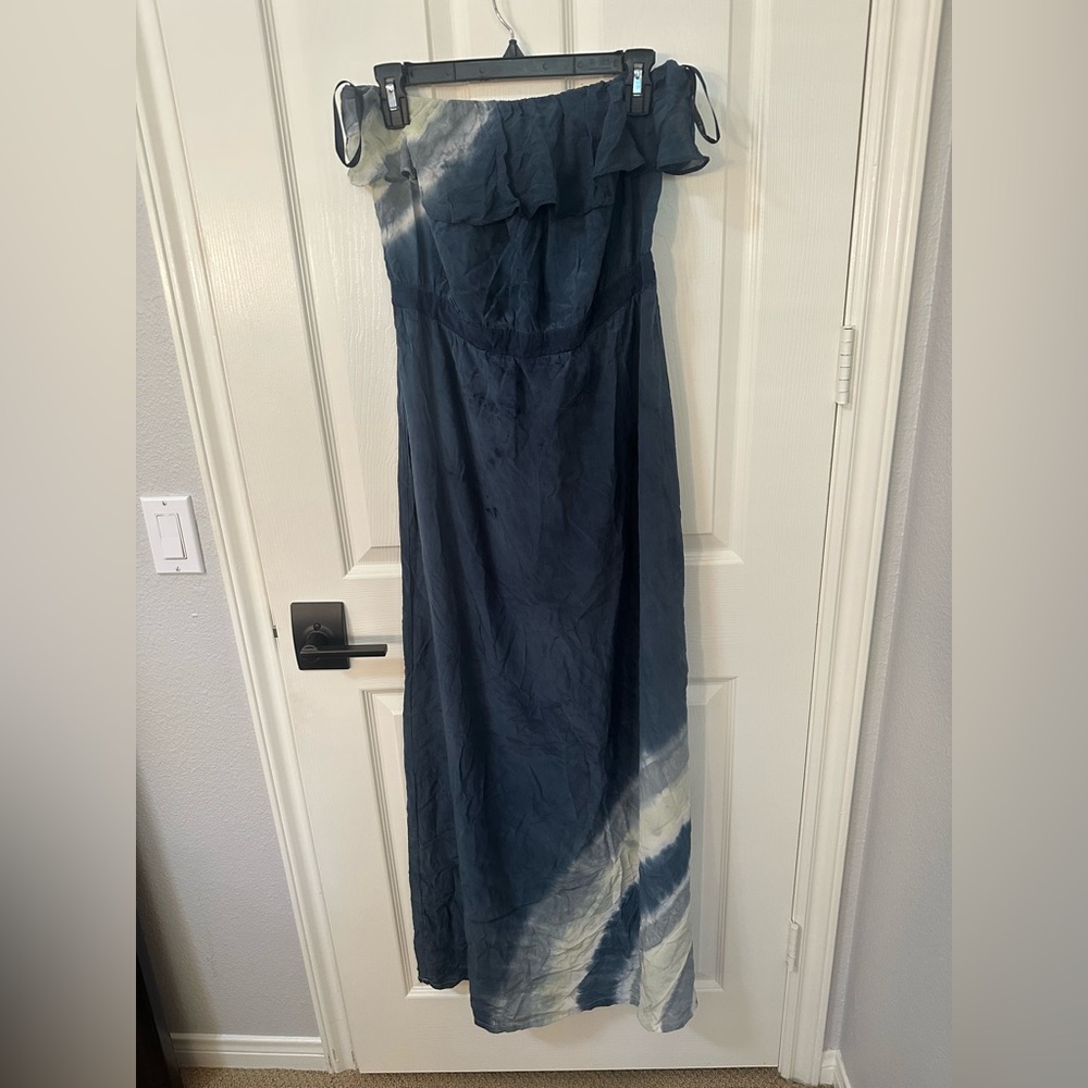 Strapless maxi dress